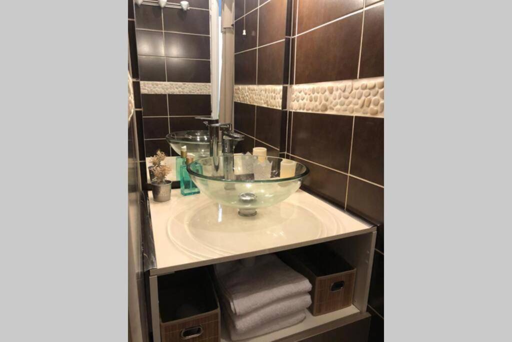 Appart Renove 2 Chambres Avec Clim LʼIsle-sur-la-Sorgue Екстериор снимка